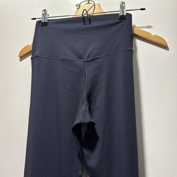 Aerie High-Waisted Flare Leggings - Picture 4 of 5